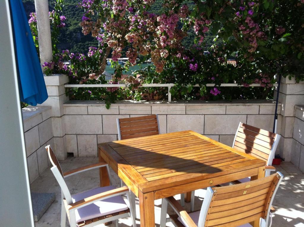 哈撒诺维克公寓式酒店 Mokošica 外观 照片